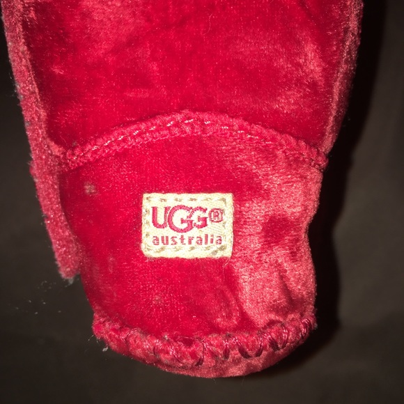 🚫SOLD🚫Toddler size 2/3 Uggs - Picture 3 of 4